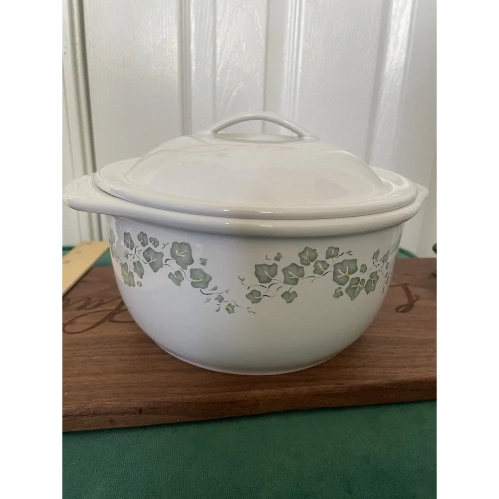 Corelle Coordinates Callaway Ivy 1.5 Qt Stoneware Casserole Dish with Lid
